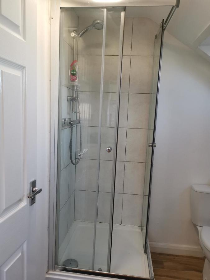 Unique Studio III With Free Wifi Maidstone Buitenkant foto