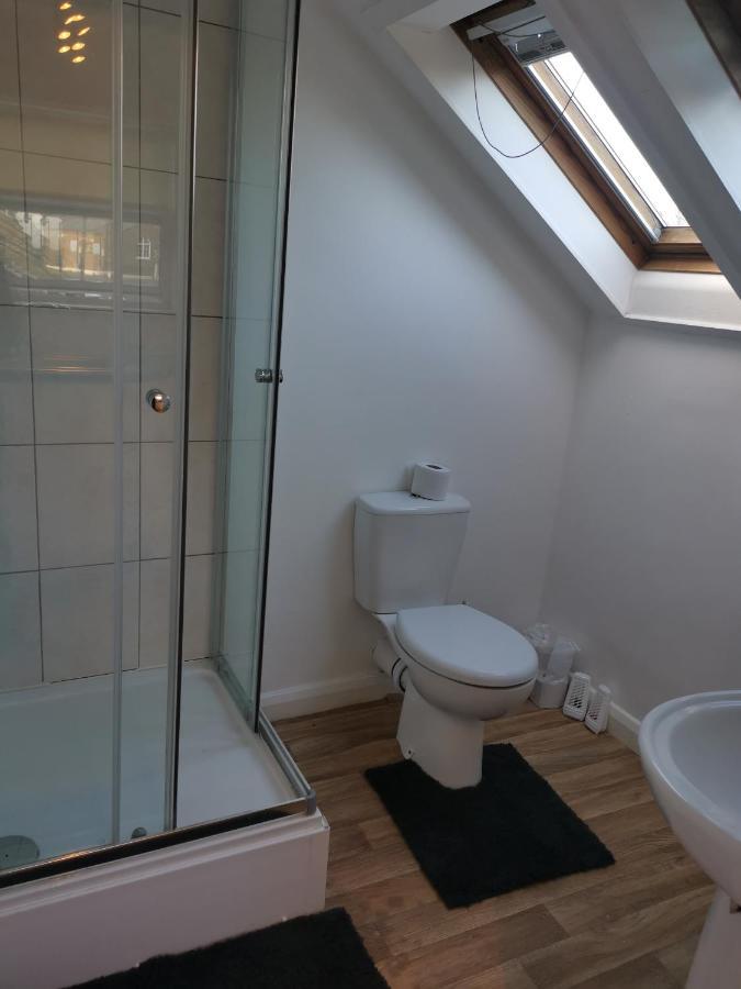Unique Studio III With Free Wifi Maidstone Buitenkant foto